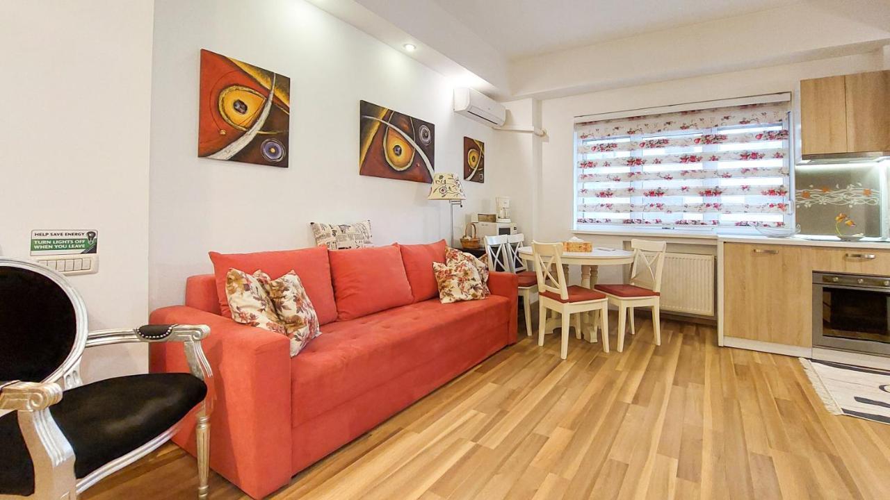 Fancy 1Bd Family Friendly In Historical Centre Apartment Букурещ Екстериор снимка